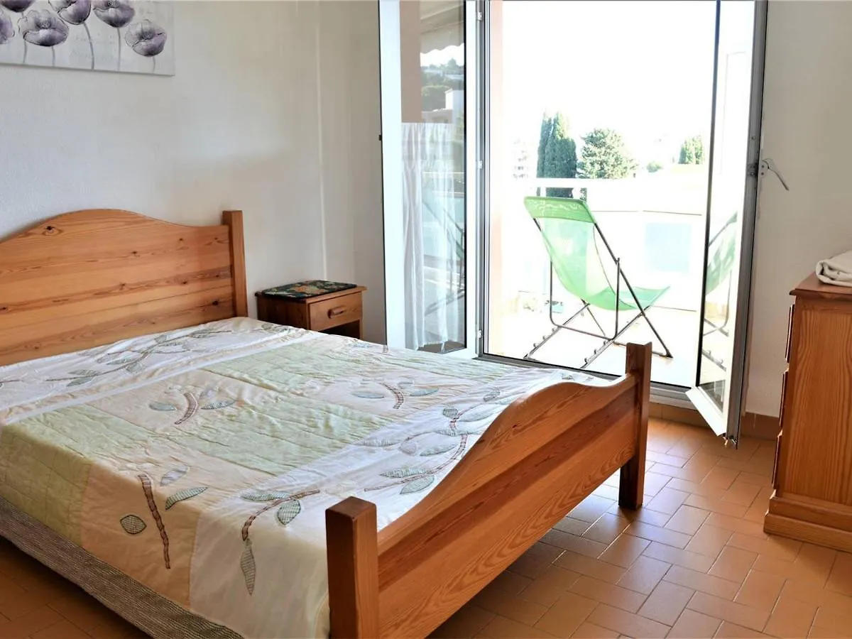 Appartement Climatise 2P Avec Parking, Proche Plage Et Commerces A Cavalaire - Fr-1-226B-99 Кавалер-сюр-Мер